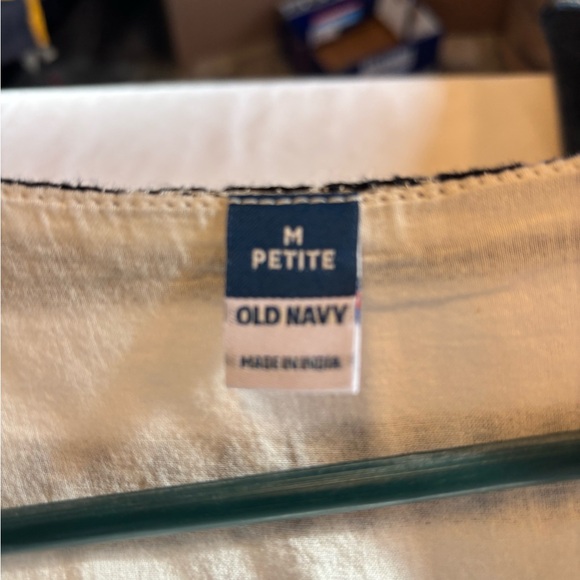 Old Navy Black and White Geometric Midi Dress - Picture 4 of 4